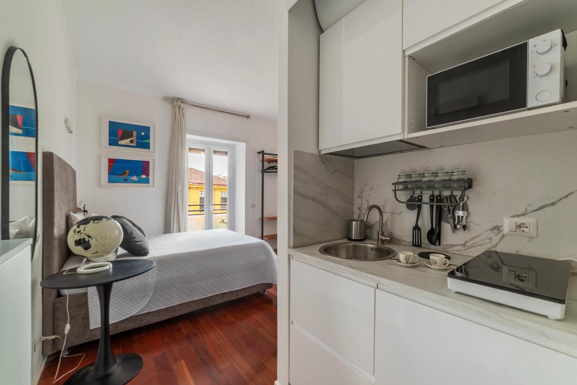 Vittorio Emanuele The Heart Apartment *