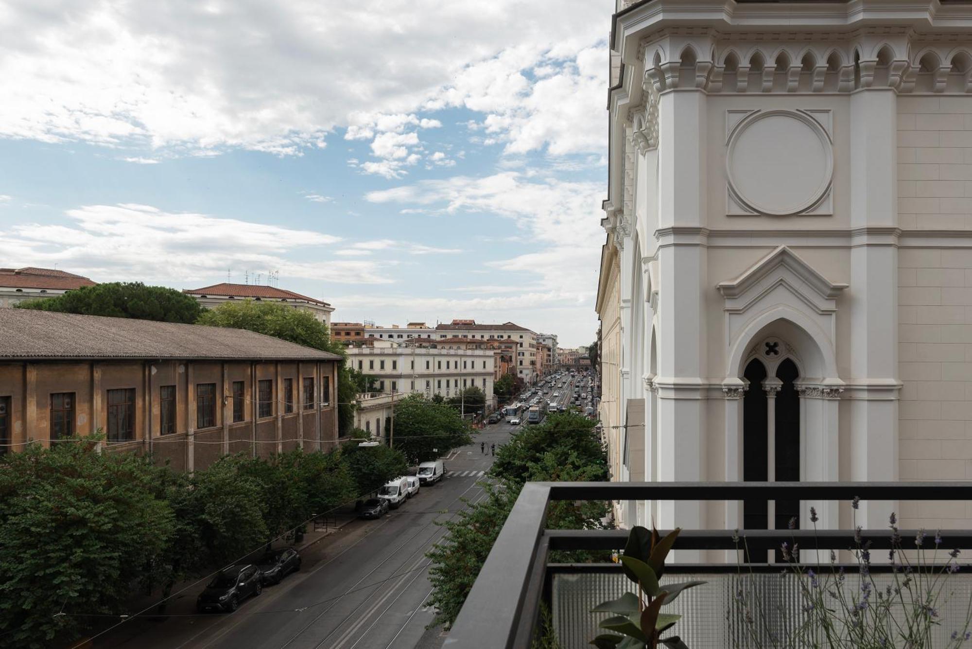 Apartment Vittorio Emanuele The Heart *
